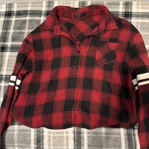 SHEIN Red and Black Plaid Long Sleeve Top
